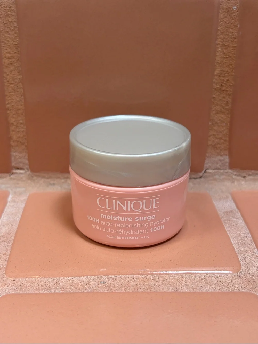 Clinique Moisture Surge 100H Auto-Replenishing Hydrator Mini 1oz